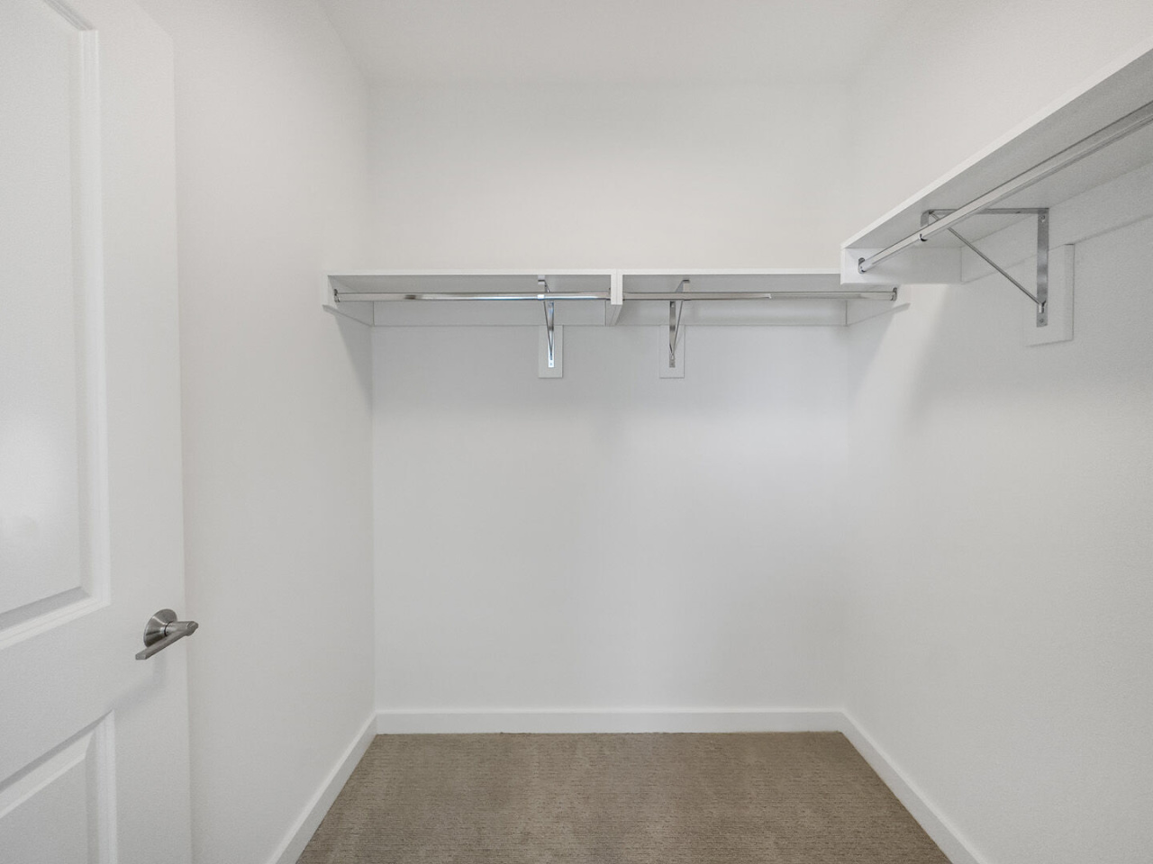 The Flats at Jenkintown  Apartments and Townhomes Image 30