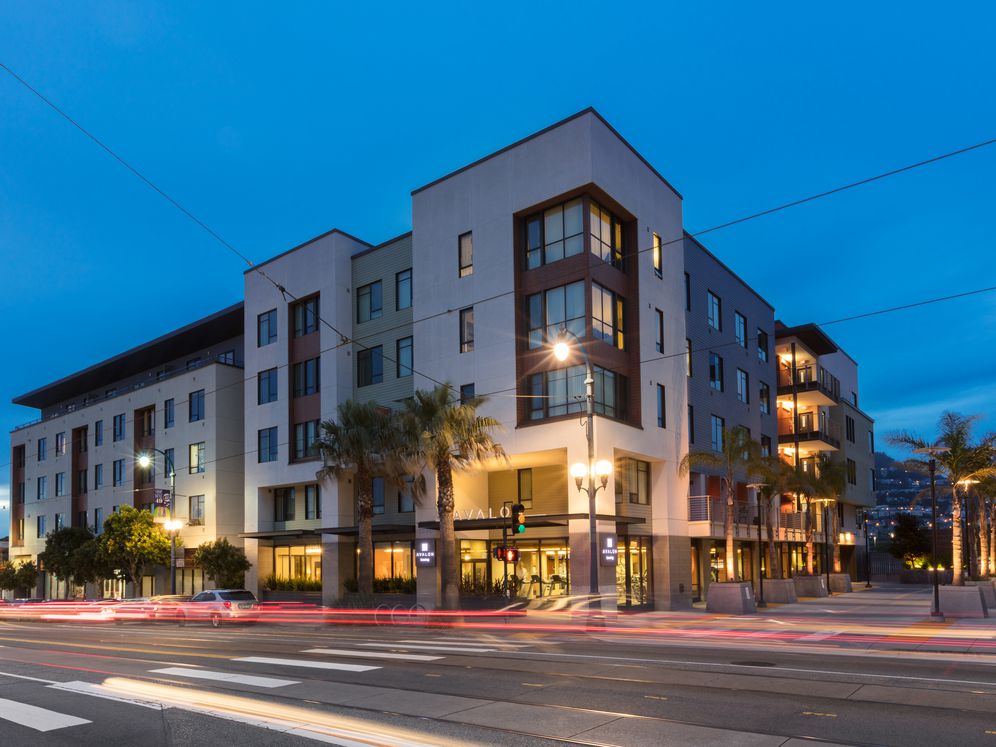 Avalon Ocean Avenue Image 32