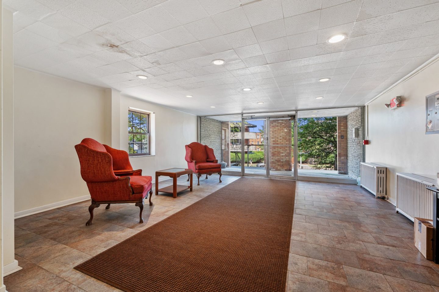 5424 Fifth Avenue Image 6