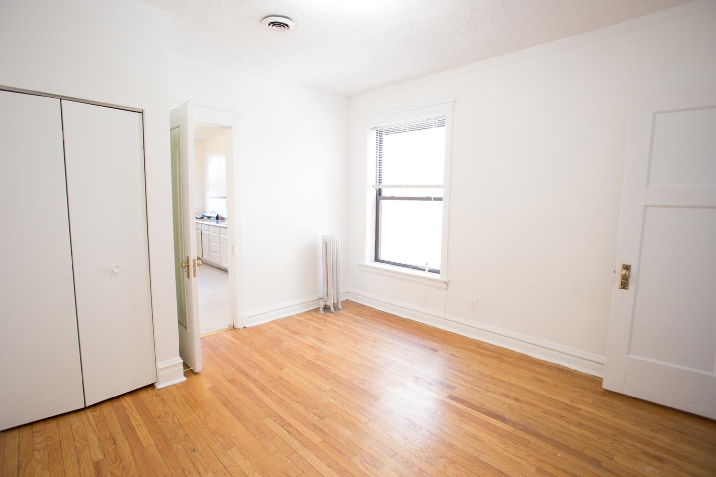 5452 S Ellis Image 19