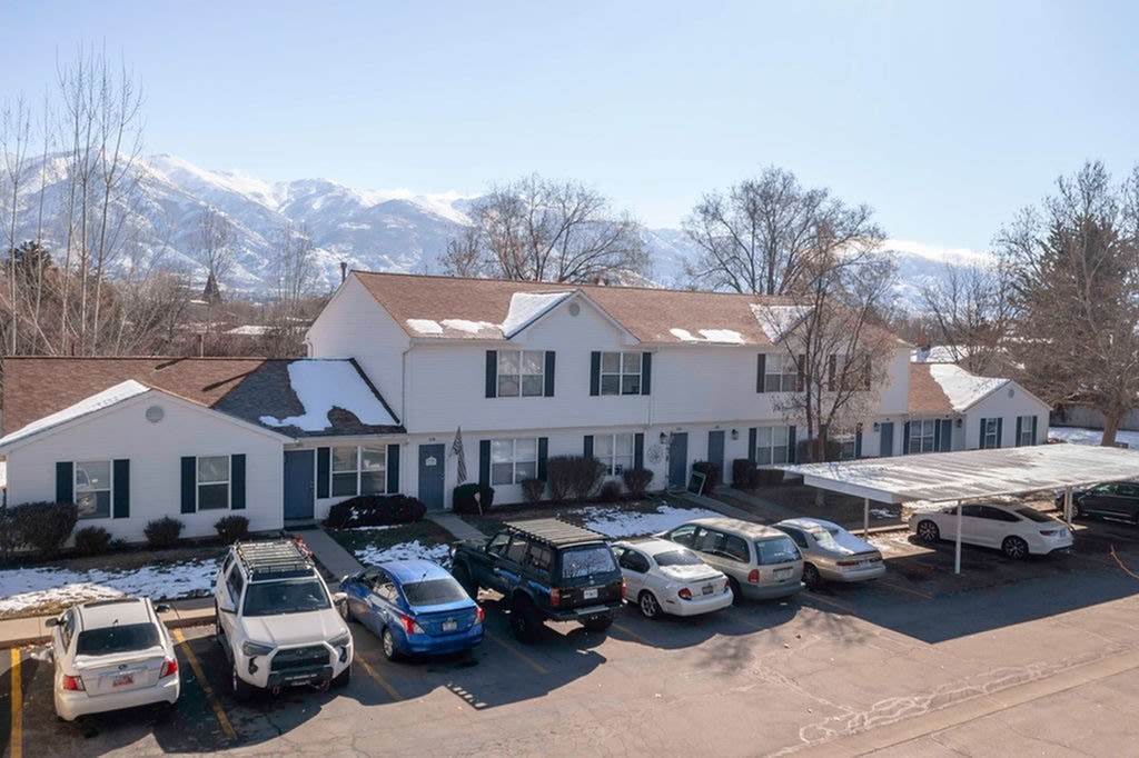 Summit at Layton Image 21