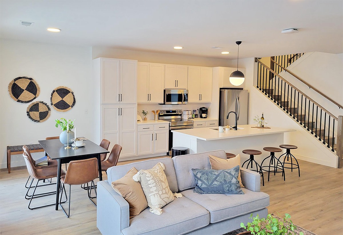 Vanguard Villas Image 7