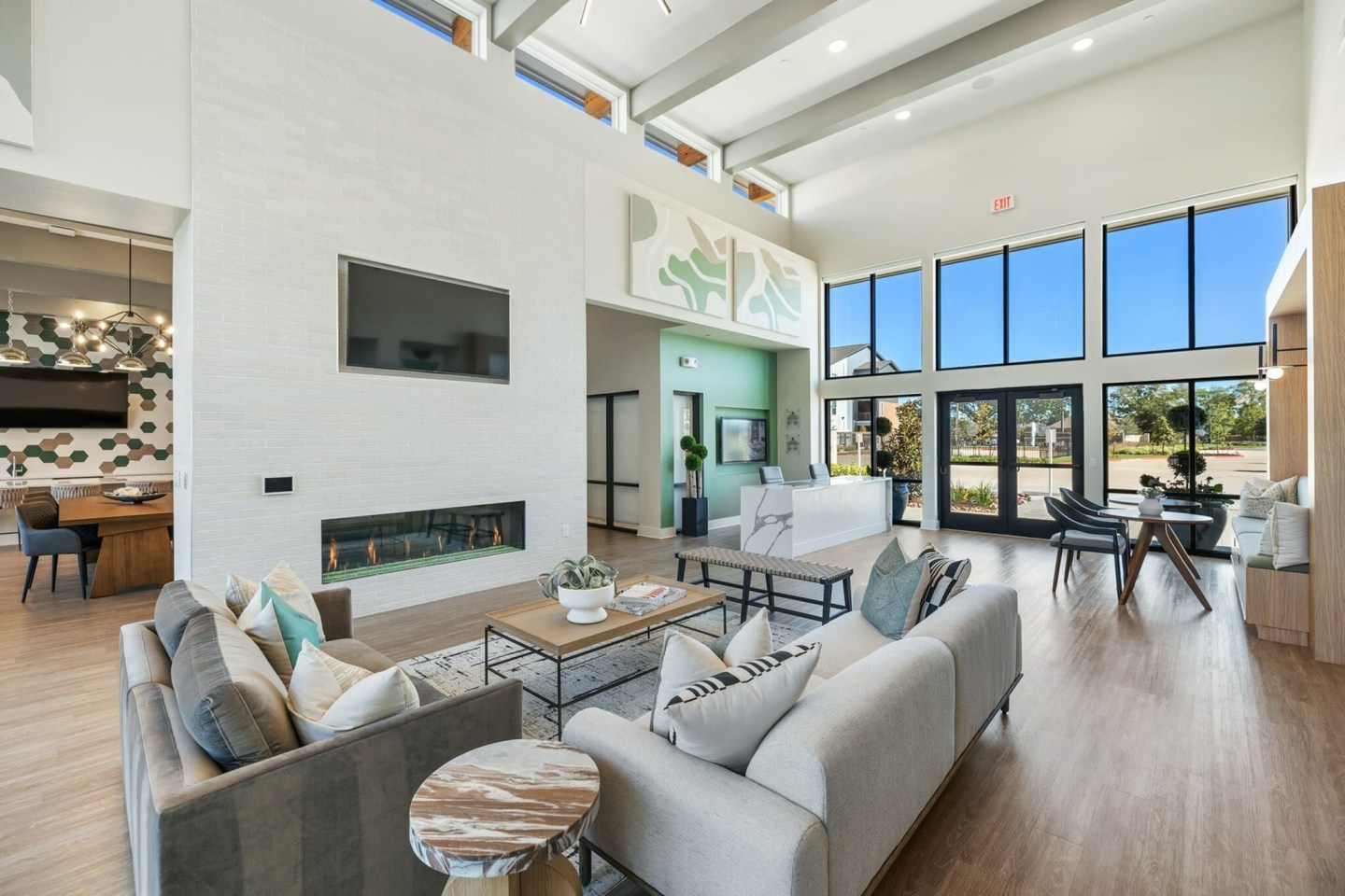 Birchway Spring Cypress Image 15