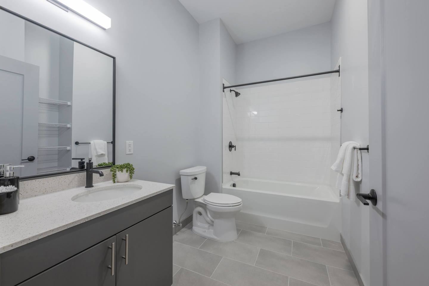 Seacoast Residences Image 9