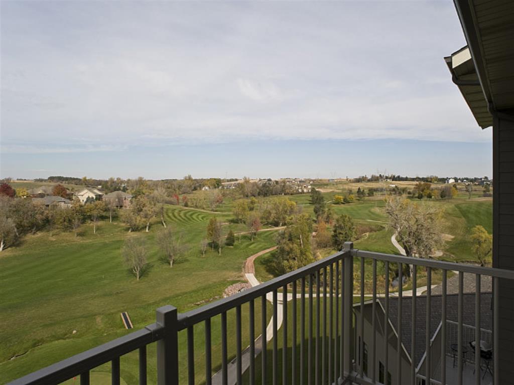 The Bluffs at Willow Run Image 7