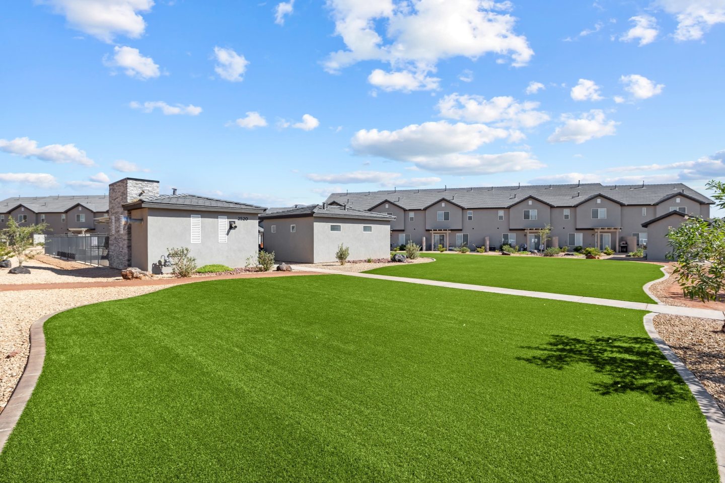 Desert Village Townhomes Image 10