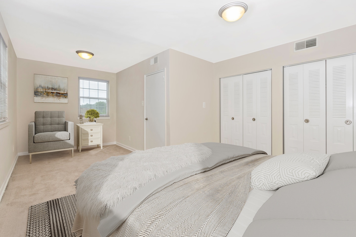 Landmark Apartments Image 4