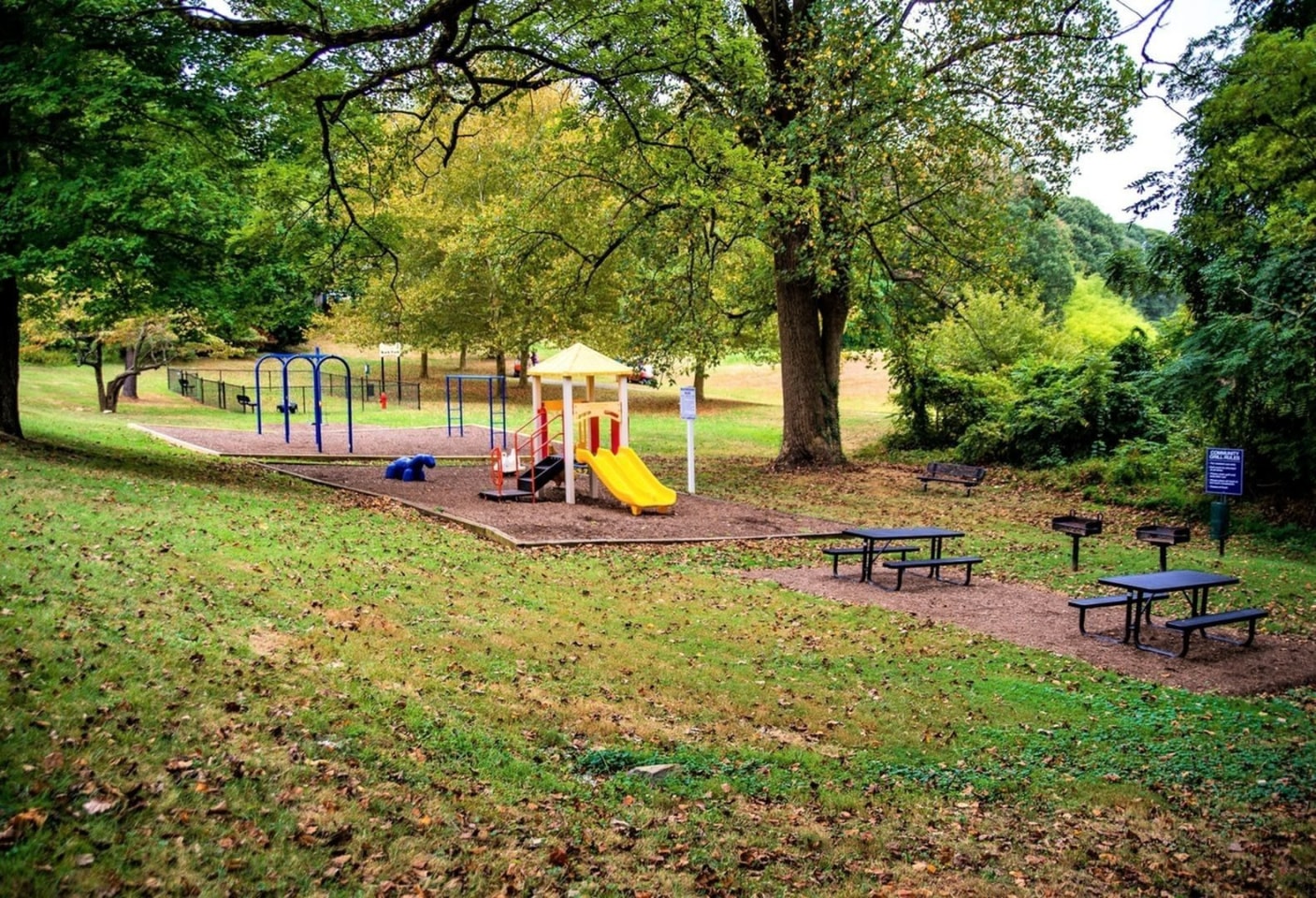 Bay Hills Image 9