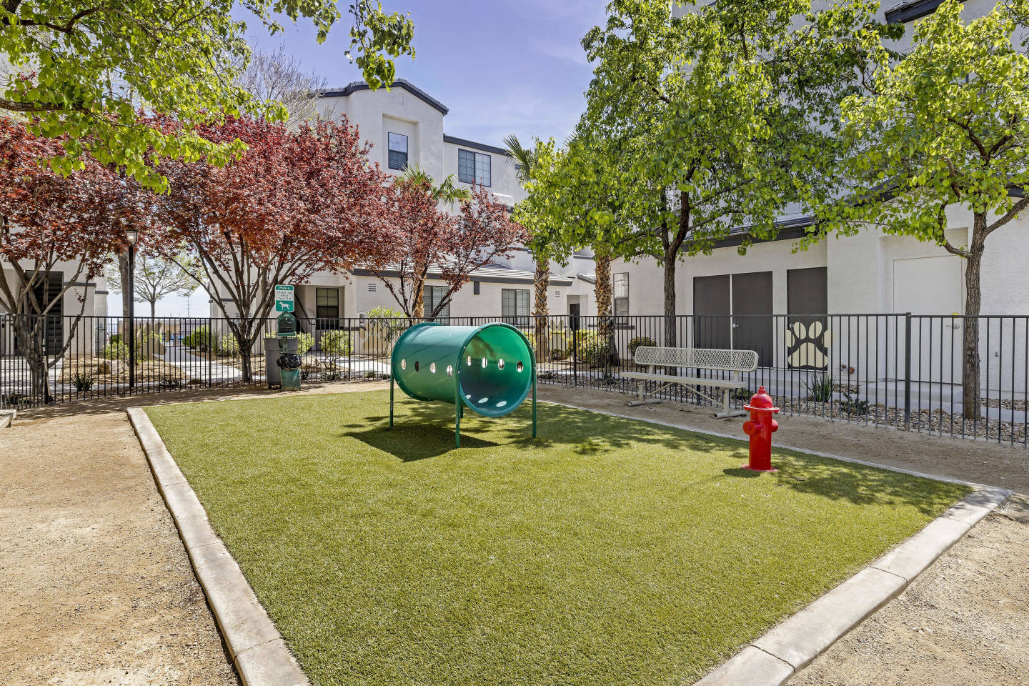 The Michael B Townhomes and Flats Image 25