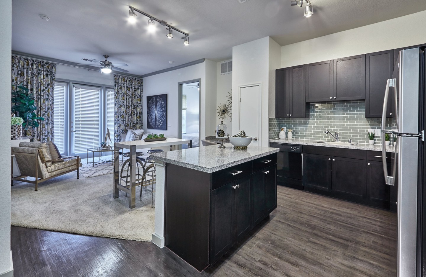 Standard at CityLine I & II Image 27
