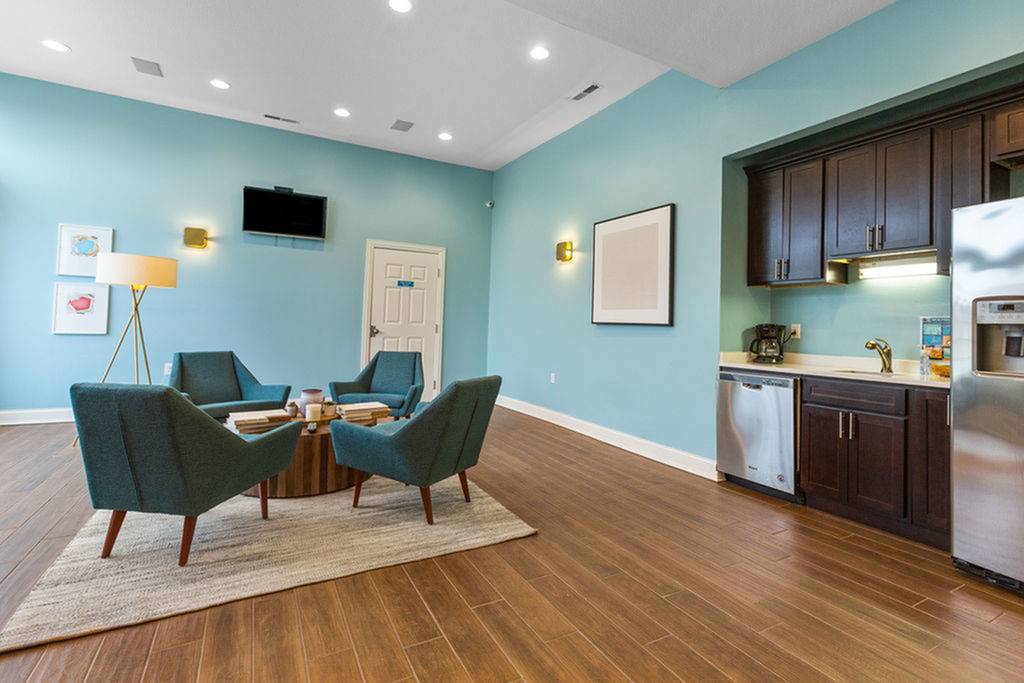 Marble Cliff Commons Image 21