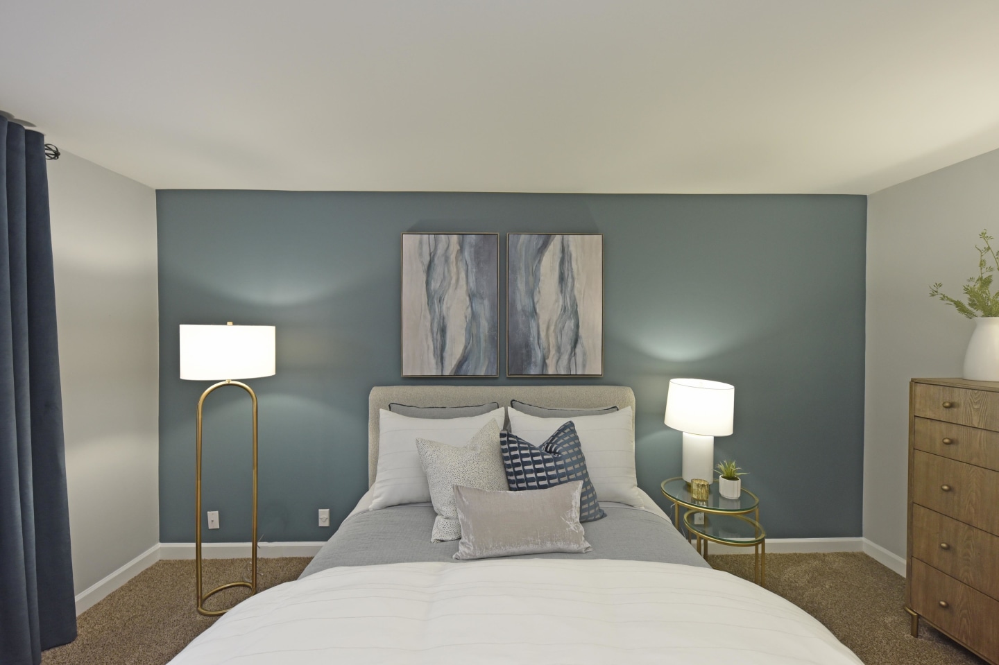 421 at Whitsett Image 11