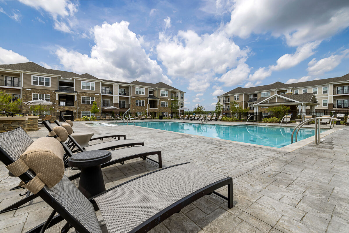 River Oaks Landing Image 17