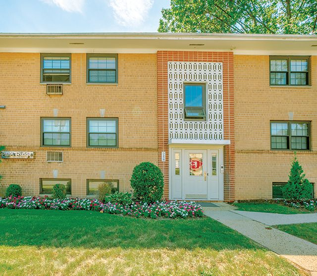Park Ridge Apartments Image 2
