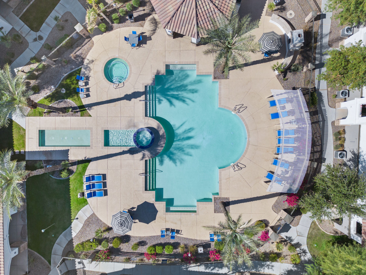 Bella Mirage Image 1