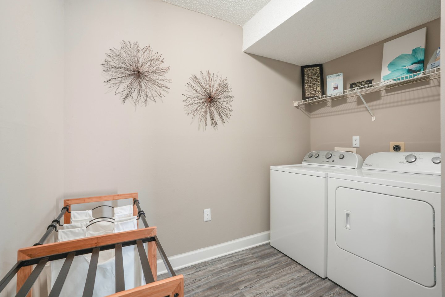 Cape Landing Image 30