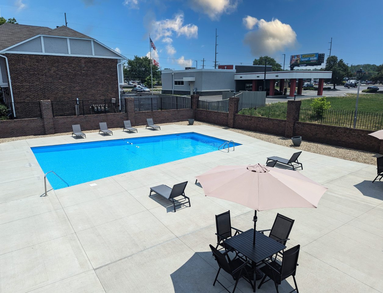 Carnaby Village Townhomes Image 7