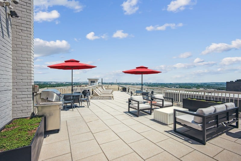 RiverHouse Image 47