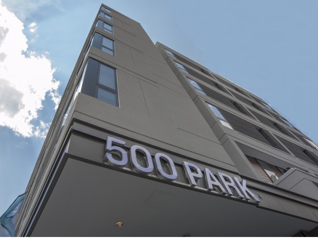 500 Park Image 21