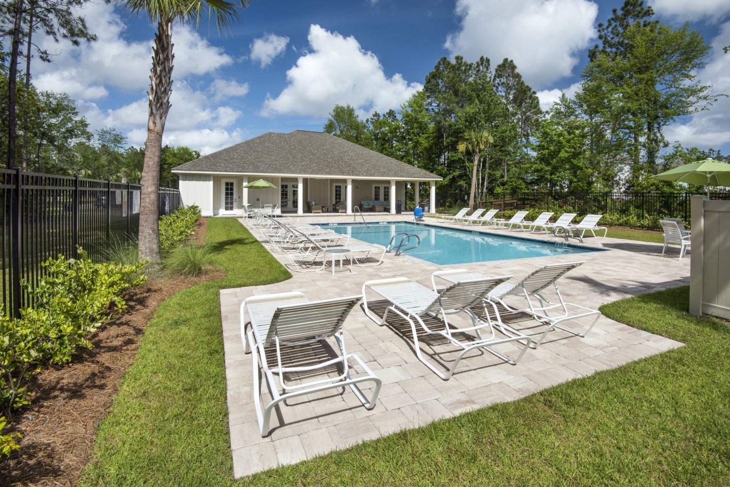 The Enclave Image 25