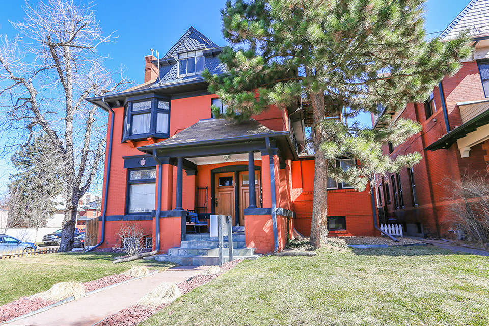 872 N Clarkson Image 8
