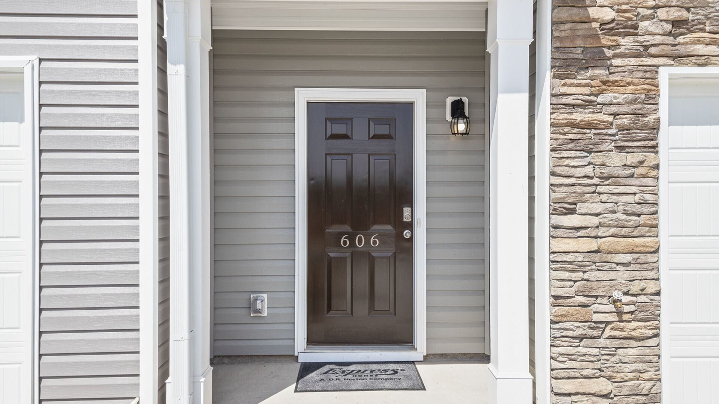 Rosemary Glen Image 20