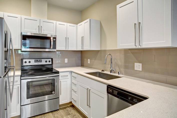 Heights At Bear Creek Apartments Image 3