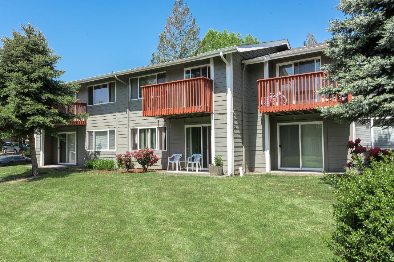 Fox Pointe Image 7