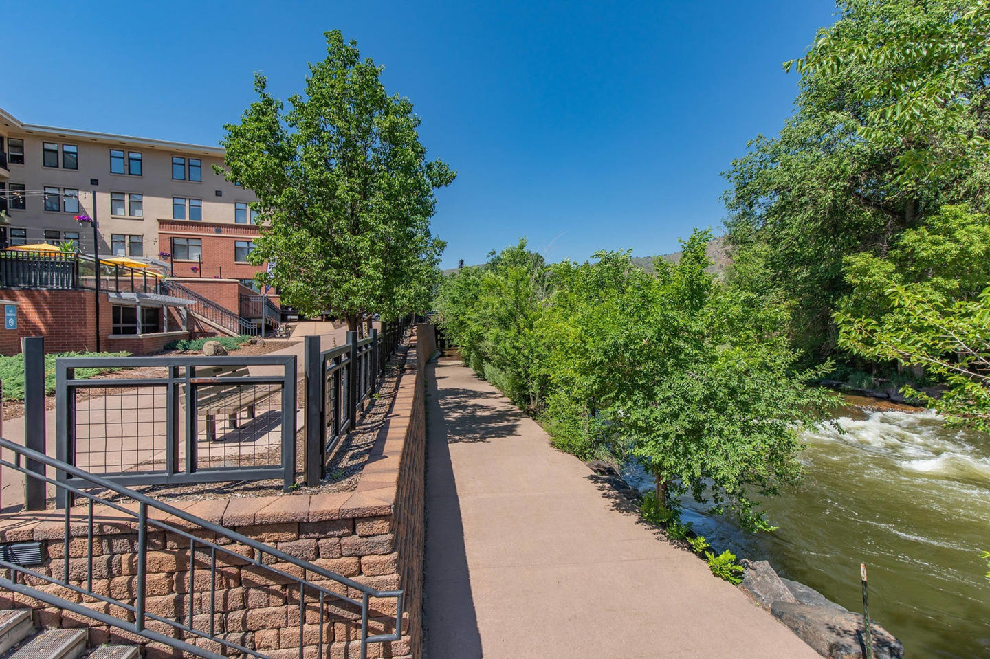 Senior Housing - Clear Creek Commons Apartments Image 24