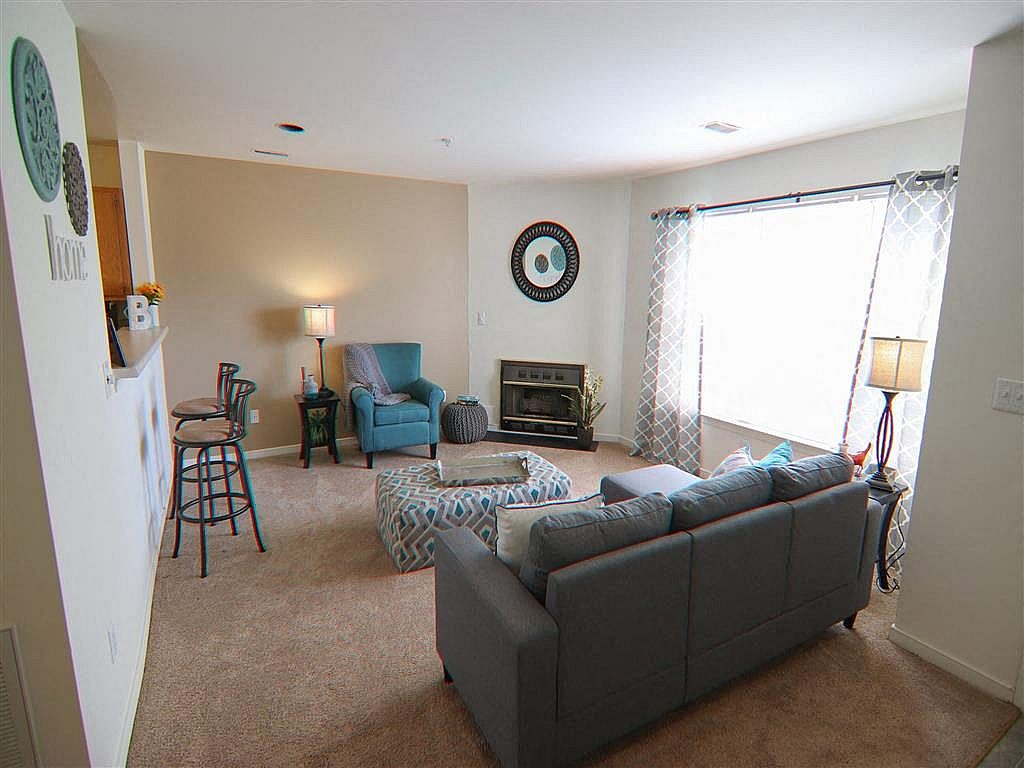 Branchester Lakes Apartments Image 11