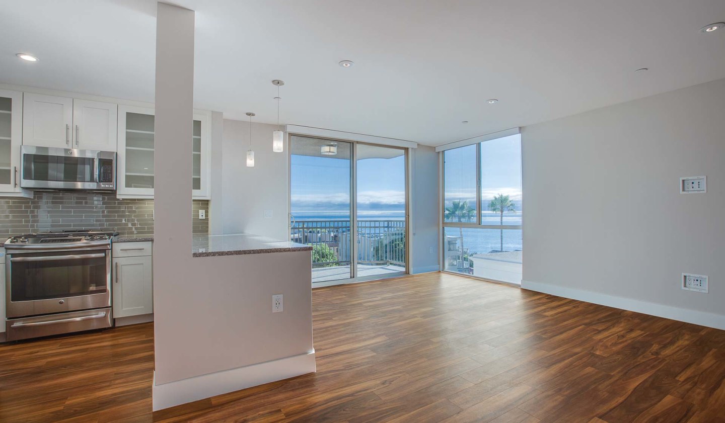 Ocean House on Prospect Apartment Homes Image 9