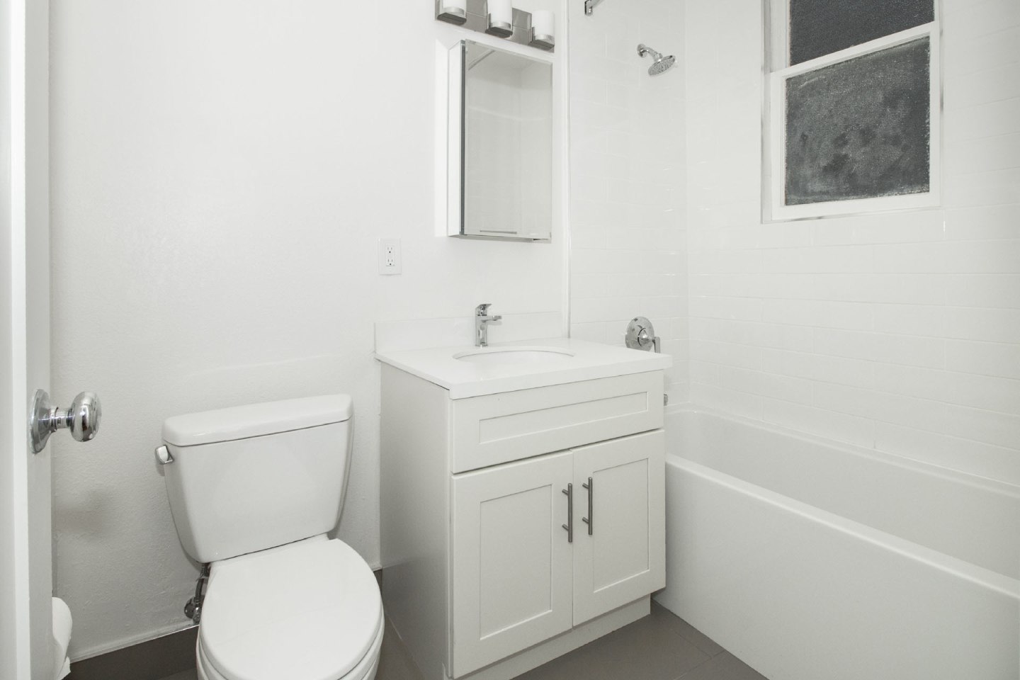1725 TURK Street Image 26