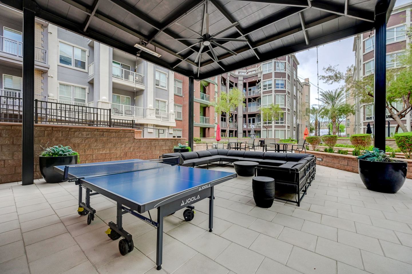 The Gramercy Residences Image 25