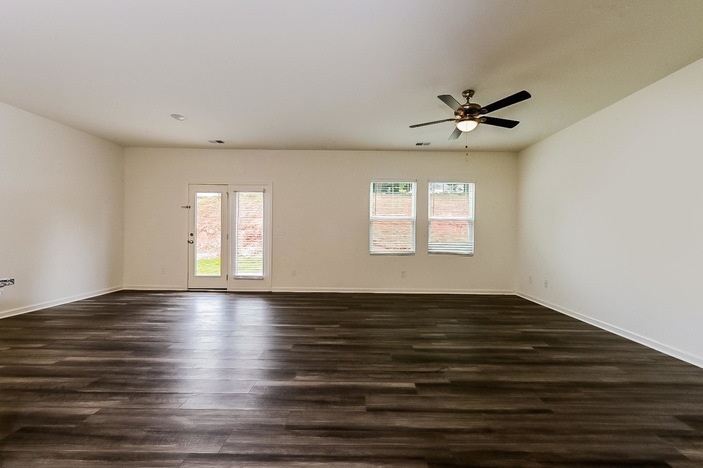 Liberty Grove Image 23