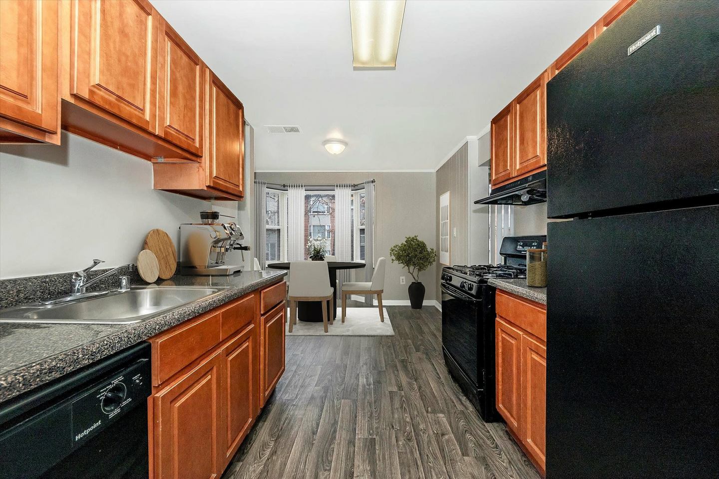 Arden Pointe Apartments Image 65
