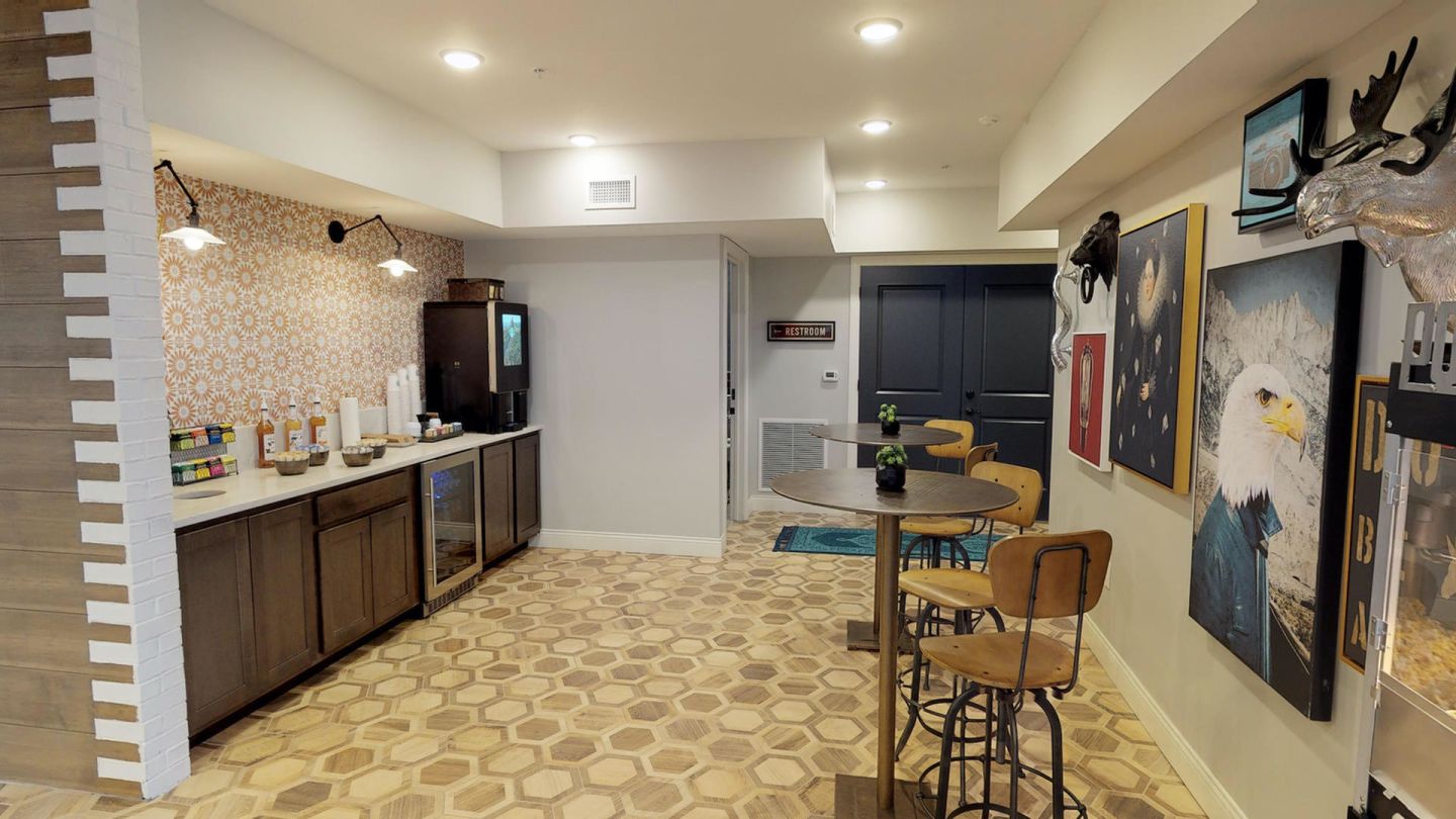 Student Housing - Luxe Belle Image 11