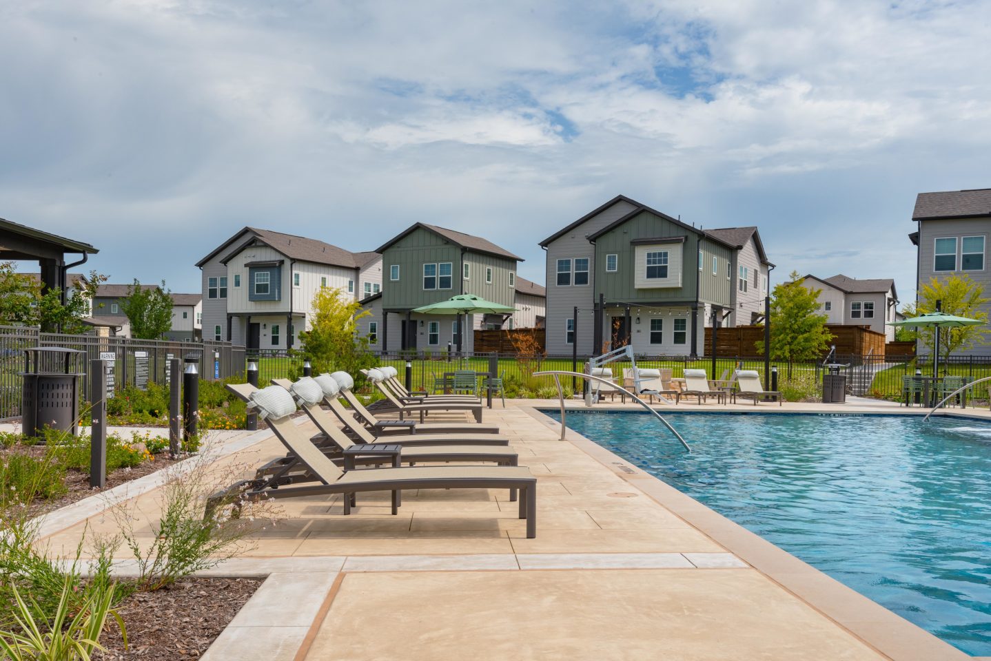 Collection Hunter Crossroads Townhomes Image 20