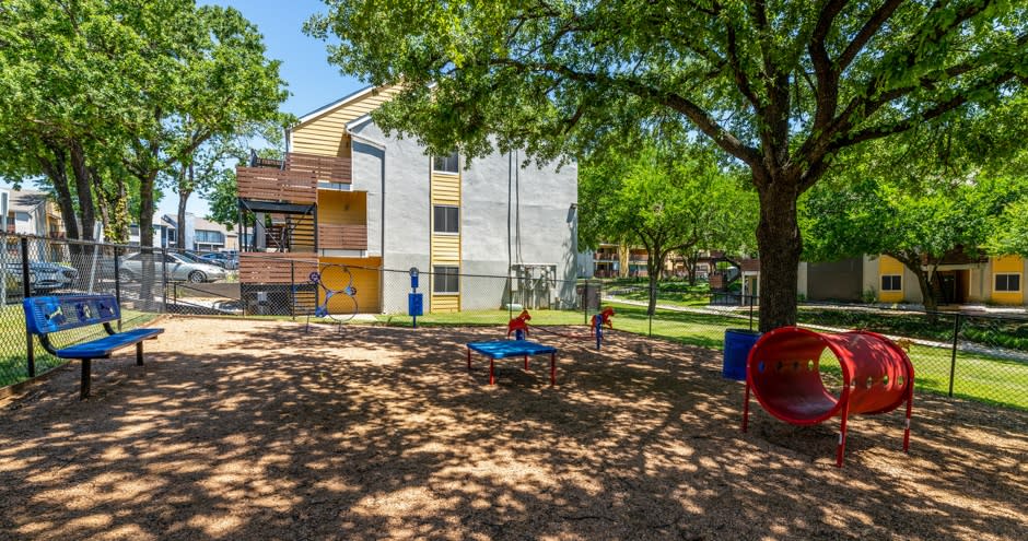 Flintridge Apartments Image 23
