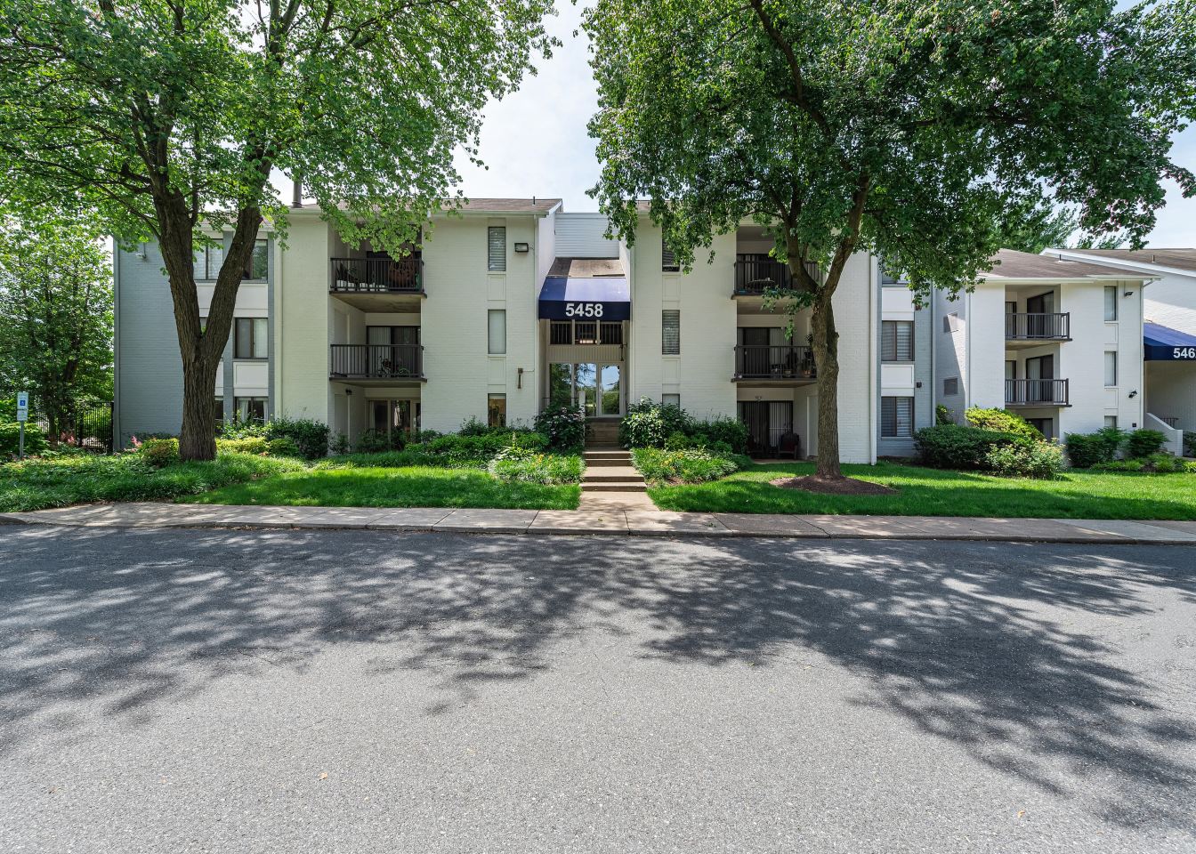Cedar Place Image 25