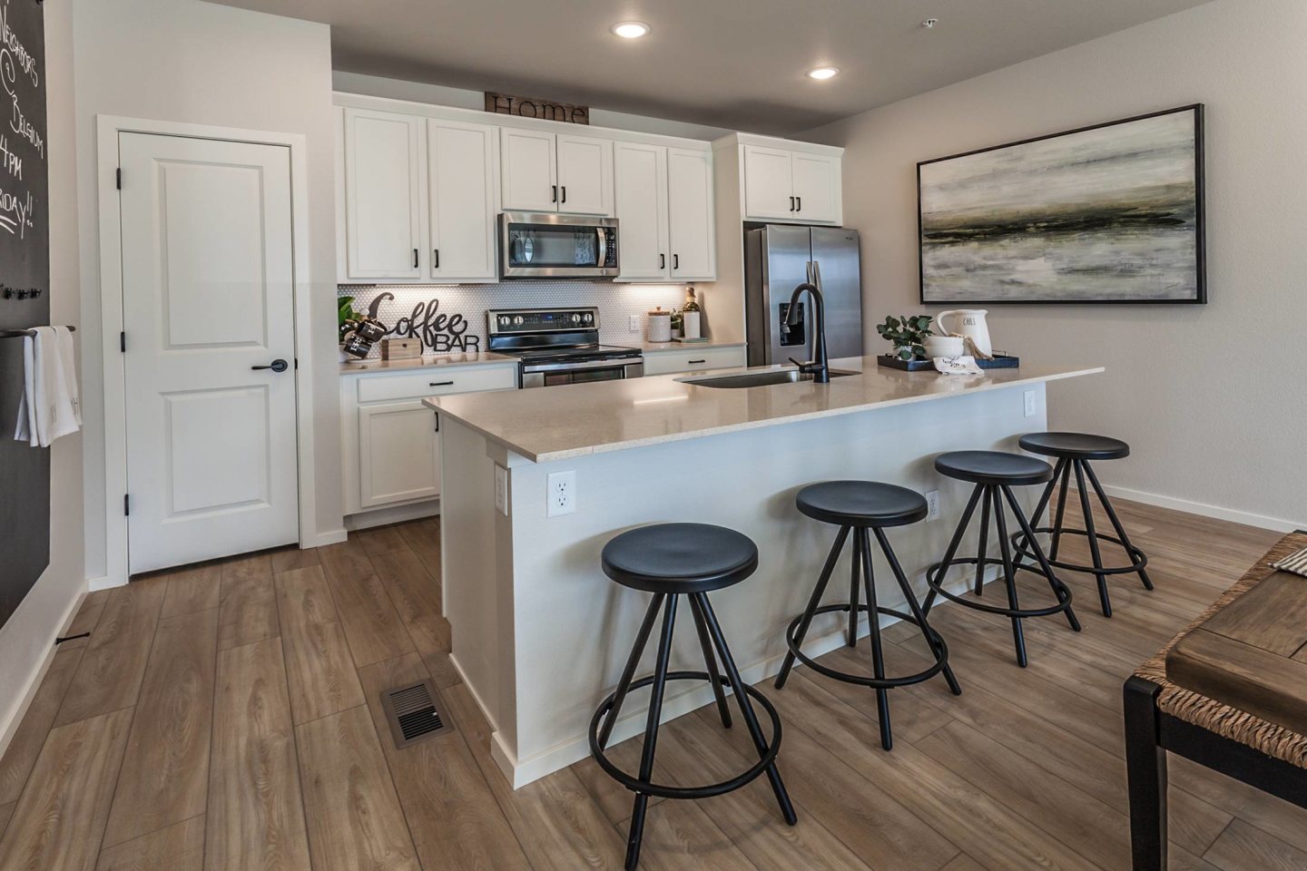 Bloom Rental Living Image 36