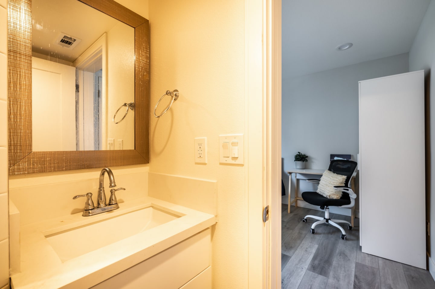 1458 37th Place - Co-Living Image 20