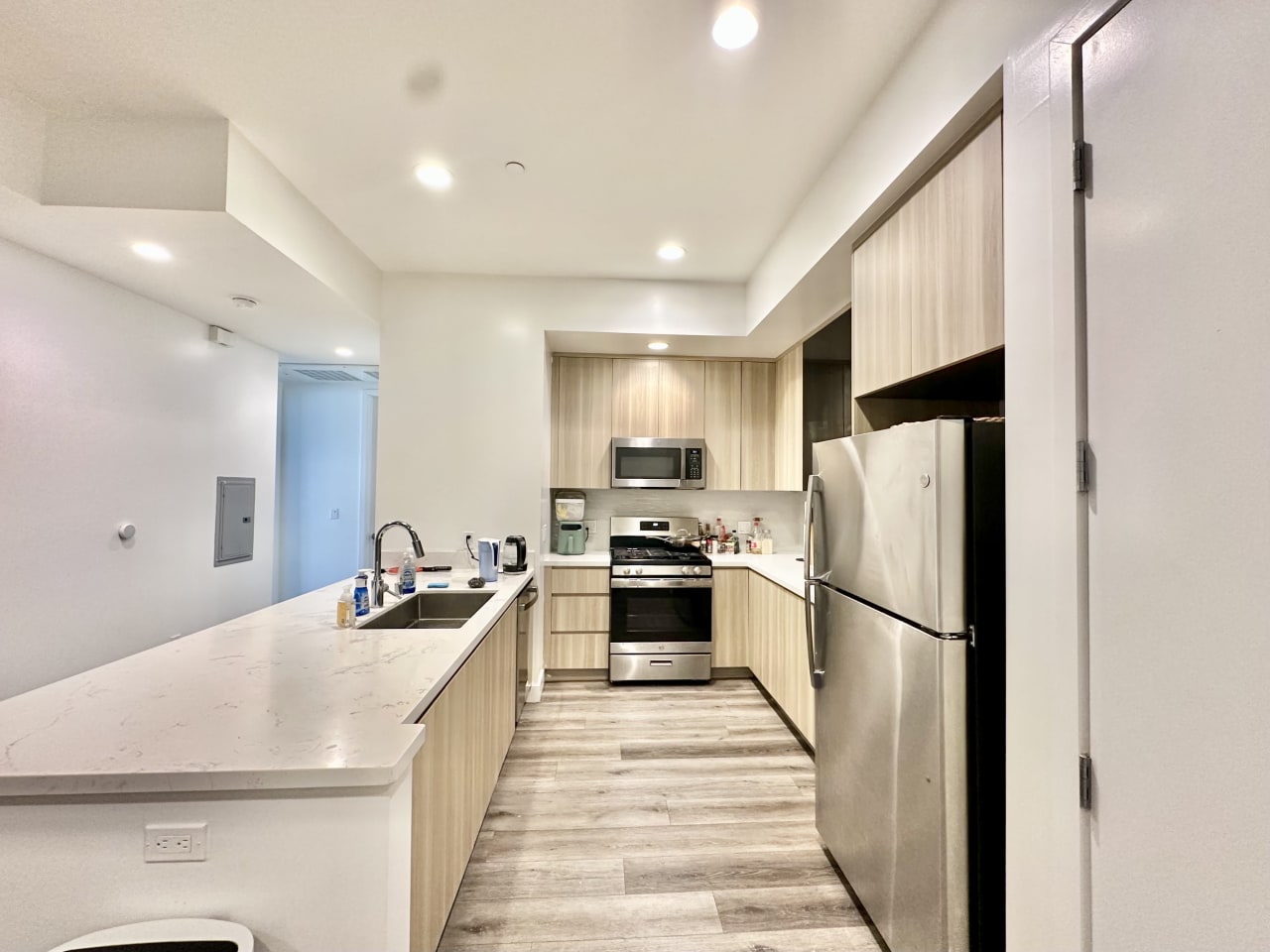 1751 Malcolm Ave - Student Housing Image 45