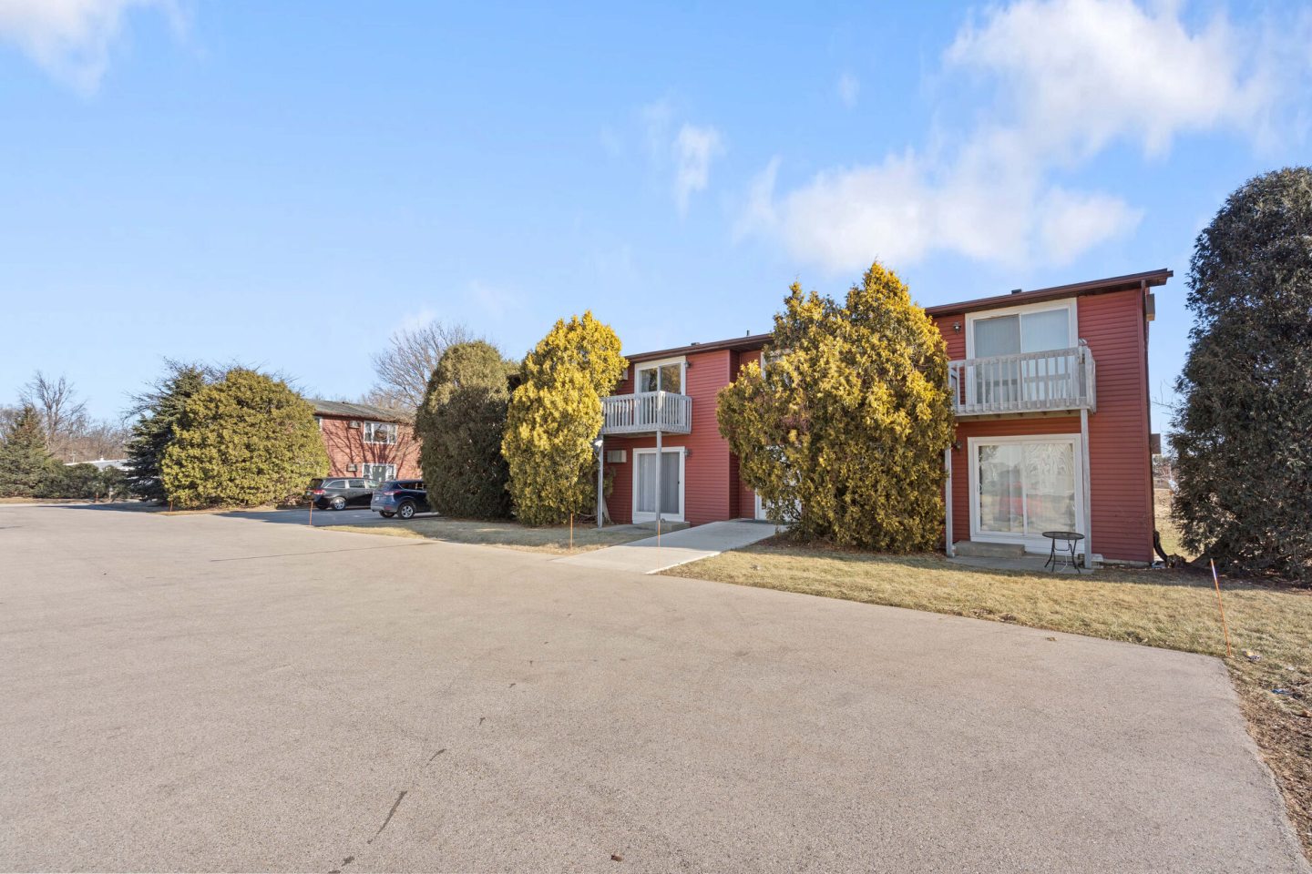 Pine Terrace Apartments Image 3