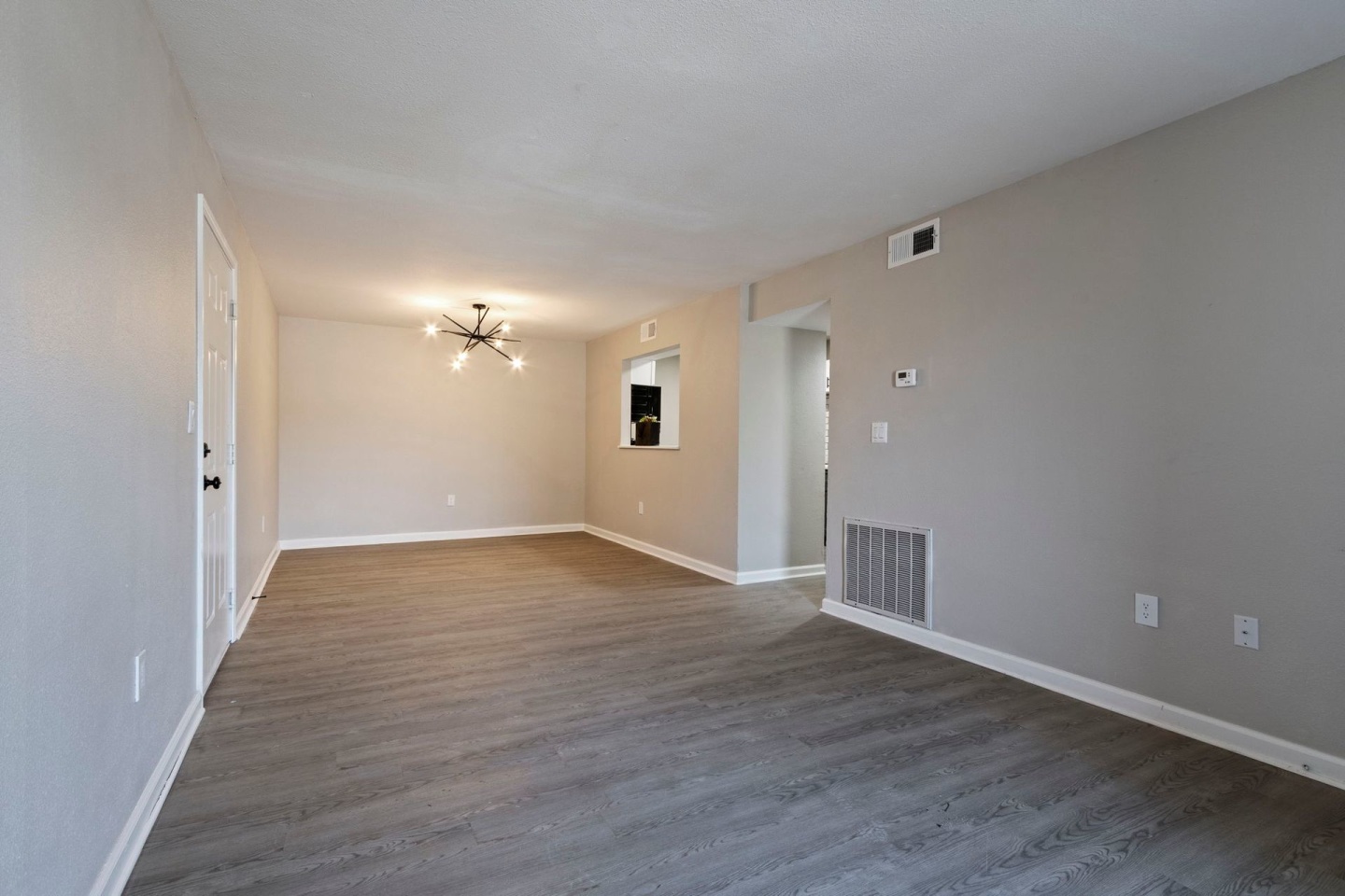 The Latitude Apartments Image 14