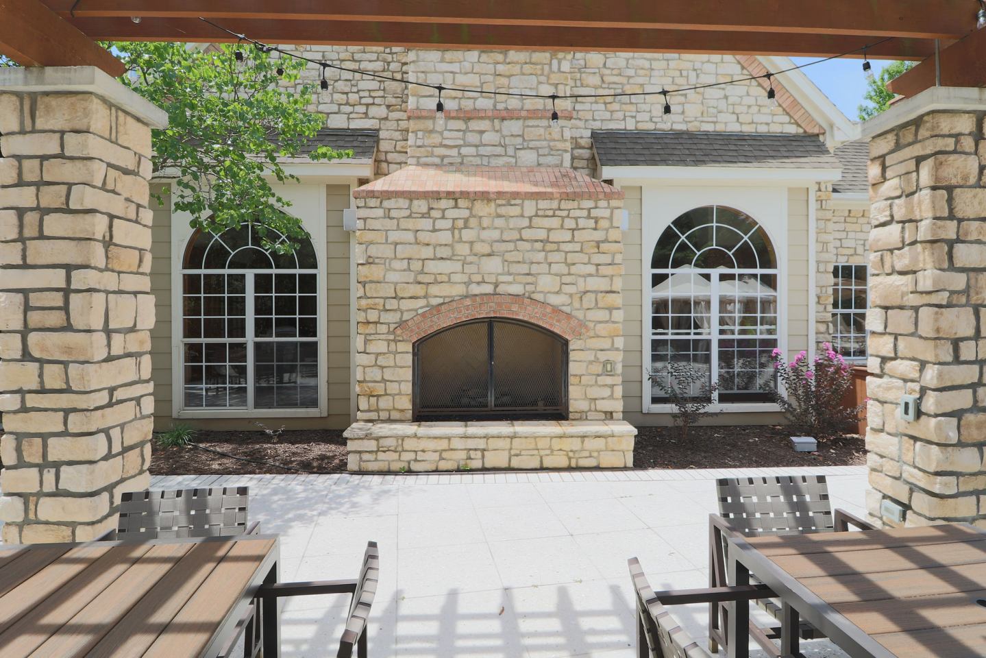Stone Manor Image 75