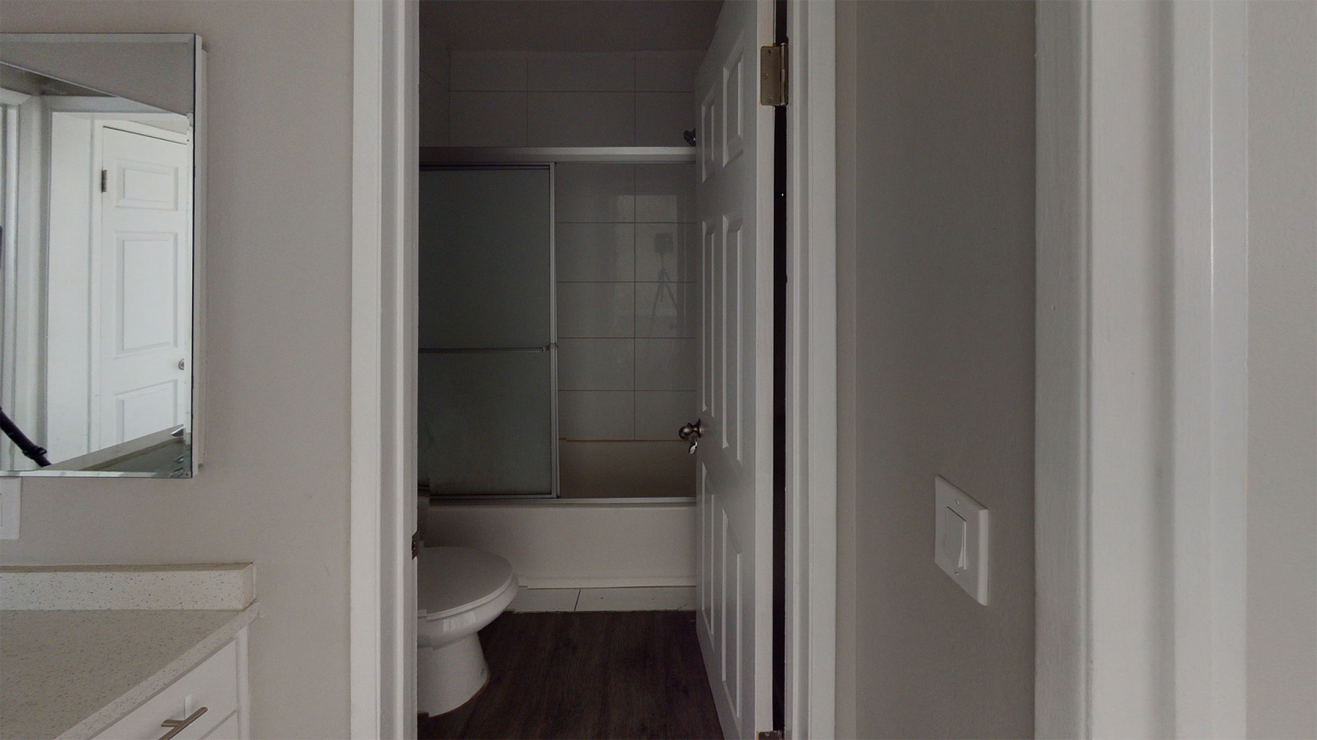 Occidental Apartments Image 5