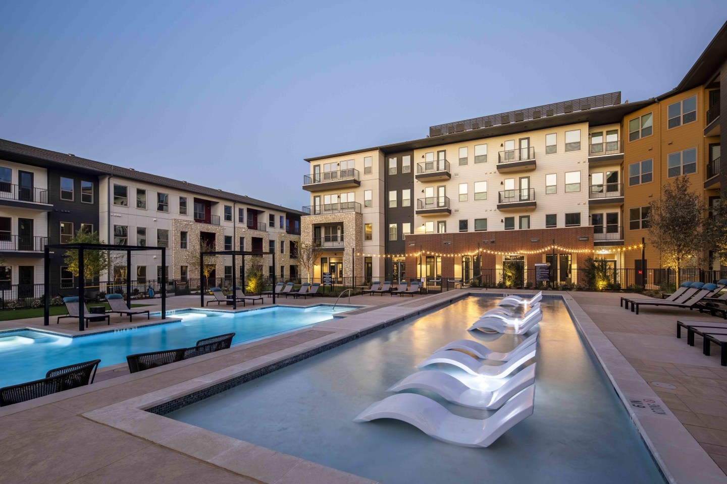 Sagemont Luxury Living Image 3