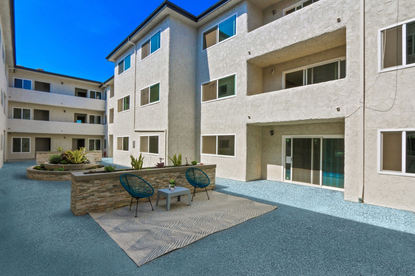 720 Louise Apartments Image 1