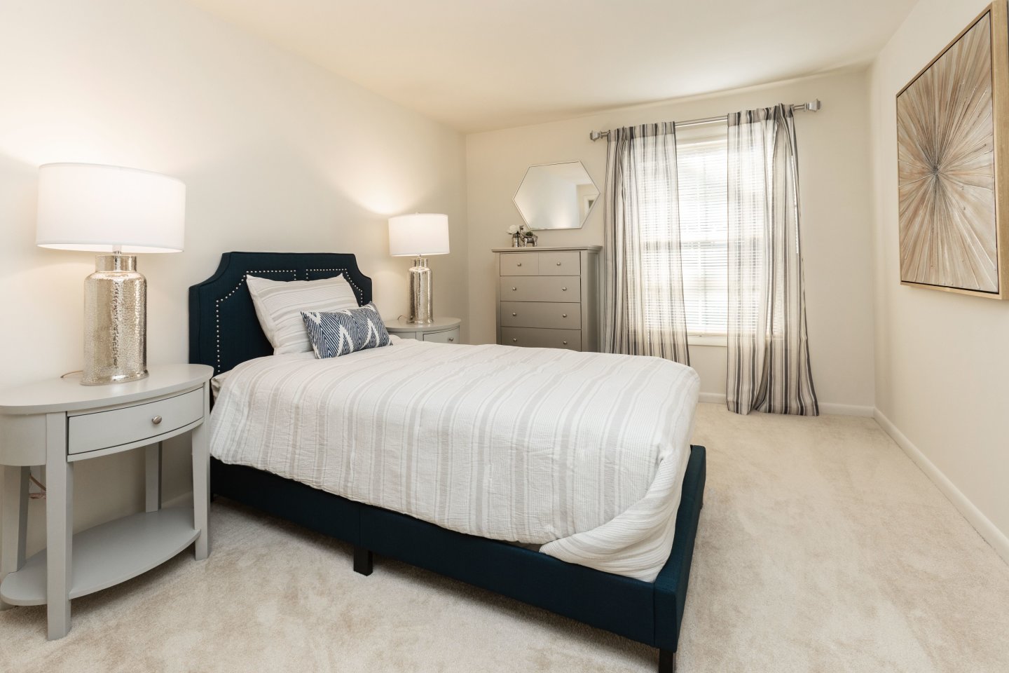 Spring Hill Apartments And Townhomes Image 19