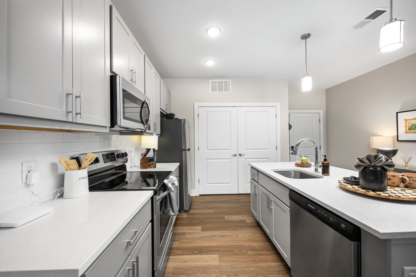Residences at Topiary Park Image 31